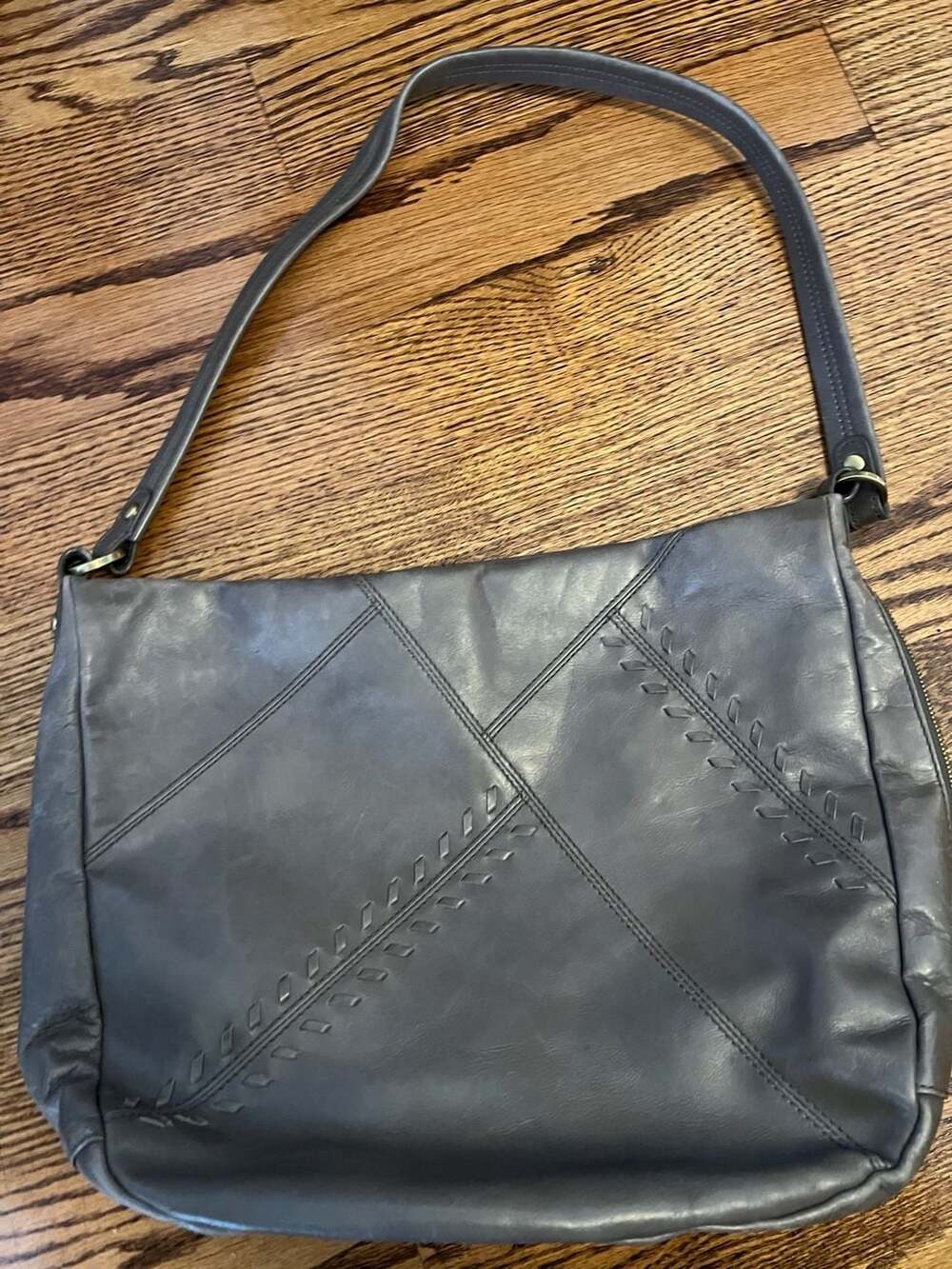 Hobo International grey leather shoulder bag with stitched detail